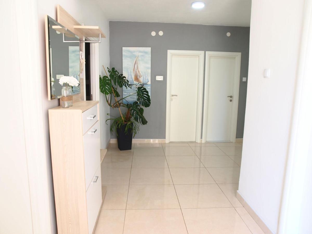 Apartmani Igor Makarska Exteriör bild