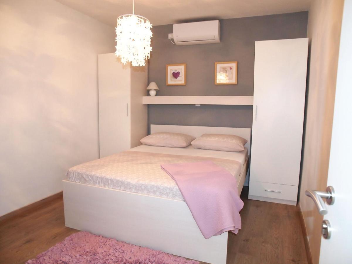Apartmani Igor Makarska Exteriör bild