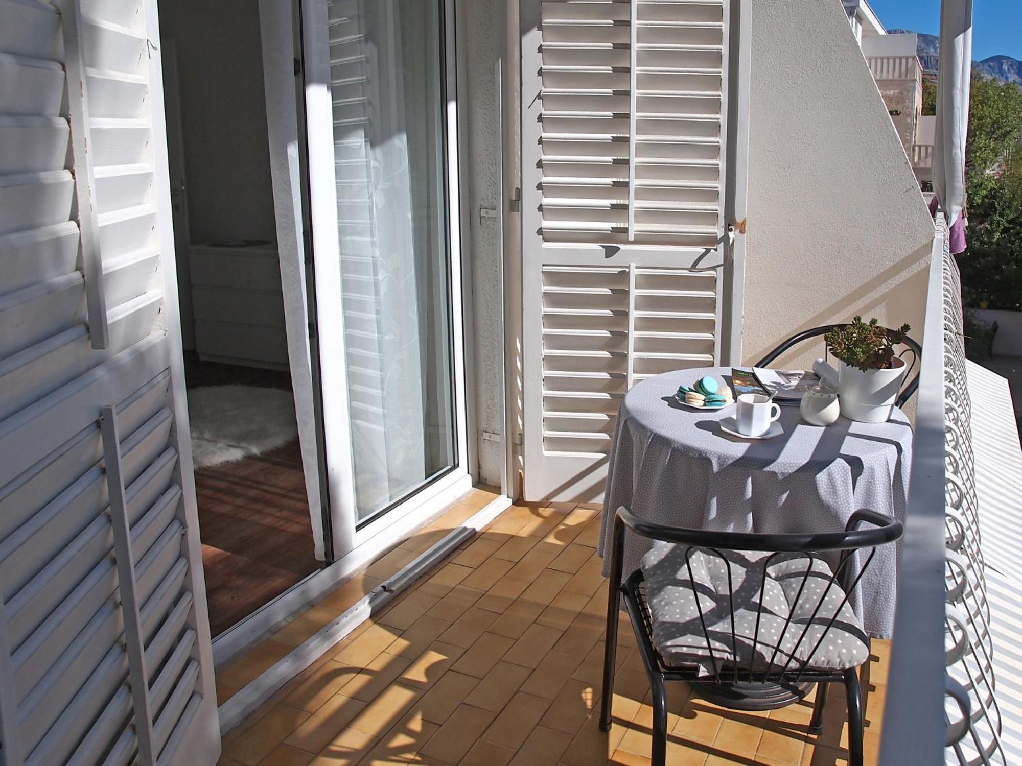 Apartmani Igor Makarska Rum bild